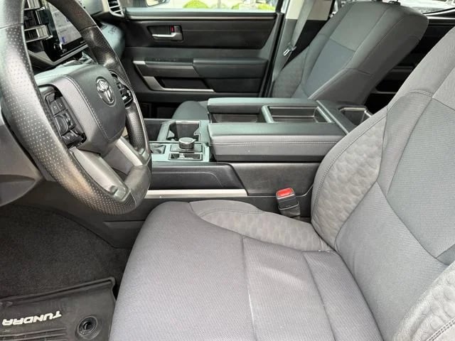 2023 Toyota Tundra - Image 9