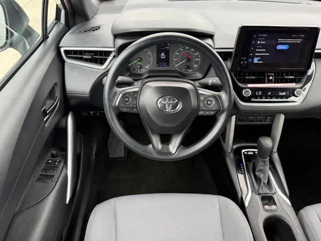 2025 Toyota Corolla Cross - Image 26