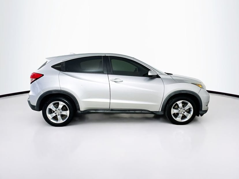 2016 Honda HR-V - Image 8