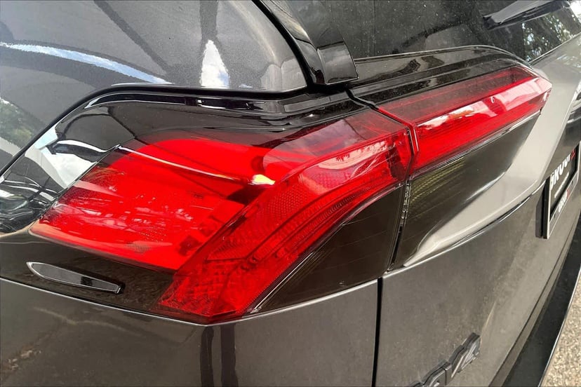 2021 Toyota RAV4 - Image 28