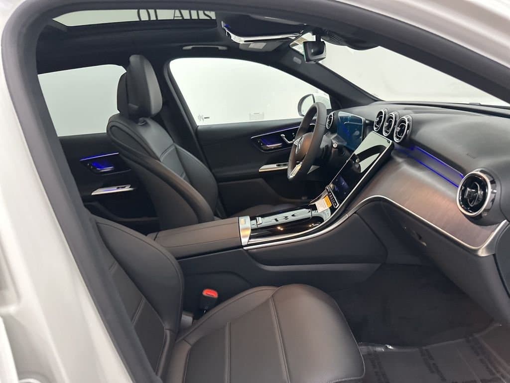 2026 MERCEDES-BENZ GLC - Image 28