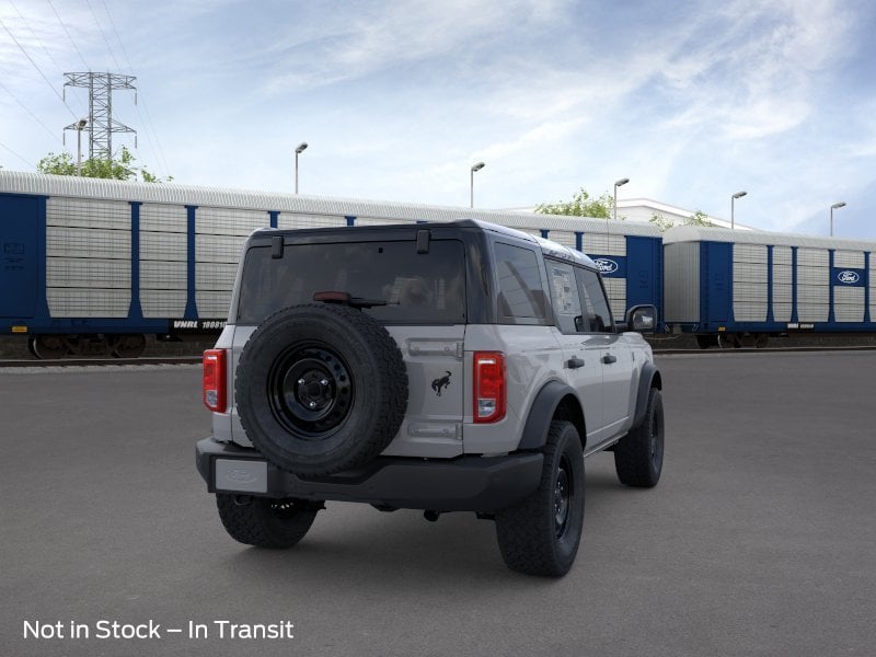 2026 Ford Bronco - Image 14