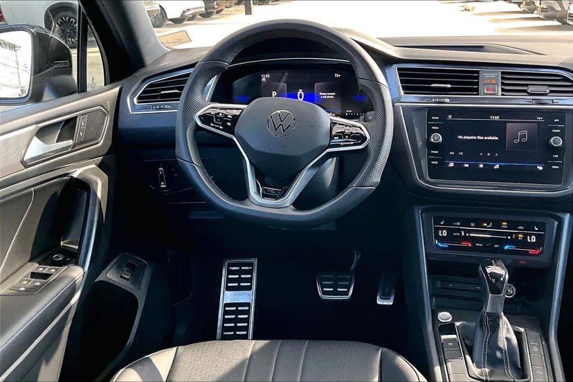 2024 Volkswagen Tiguan - Image 6