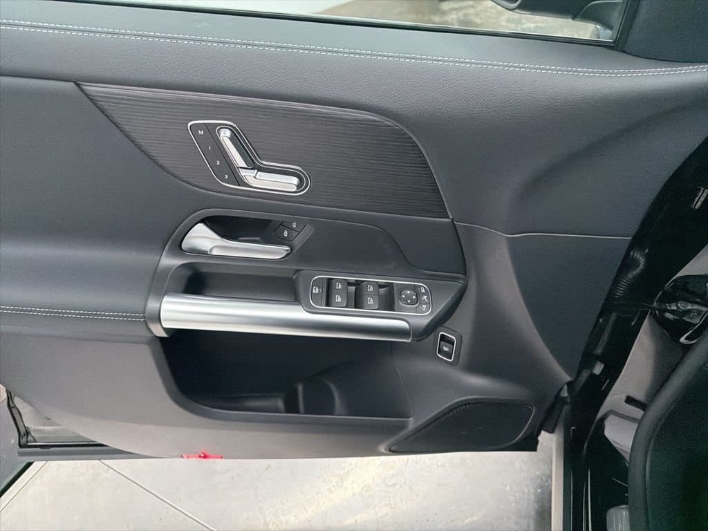 2026 MERCEDES-BENZ GLA - Image 18