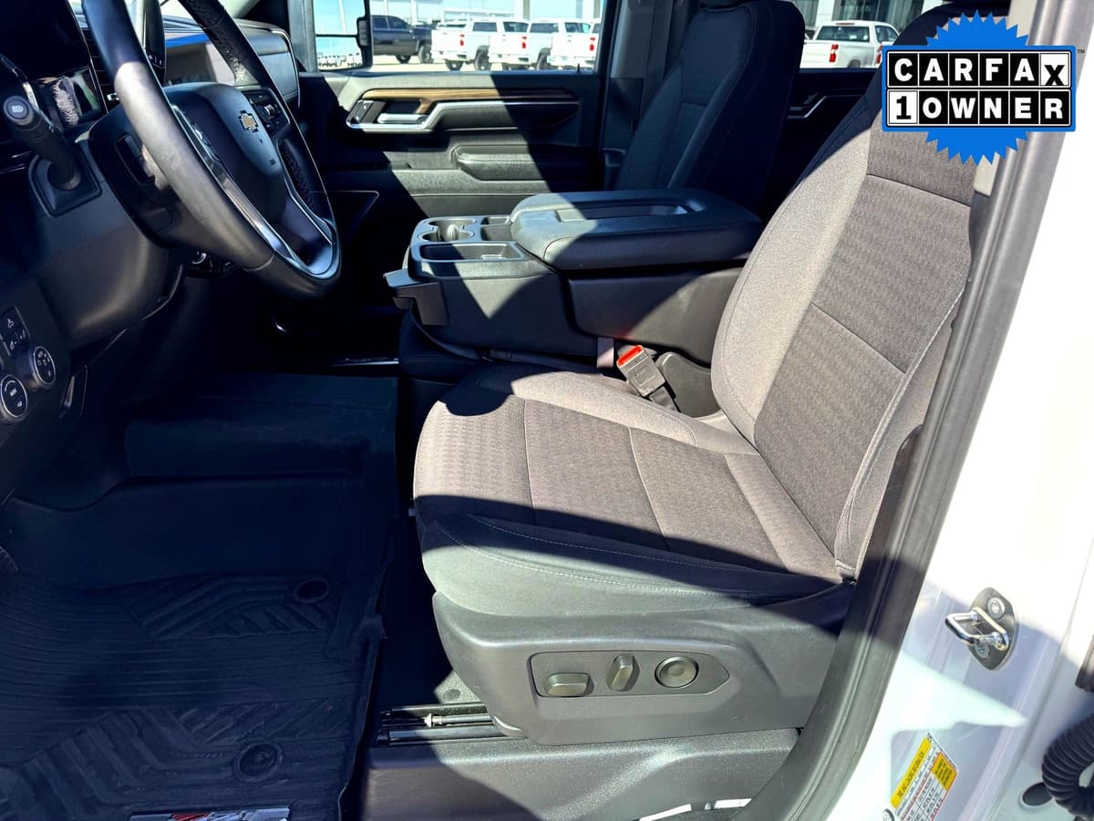 2024 Chevrolet Silverado 2500Hd - Image 12