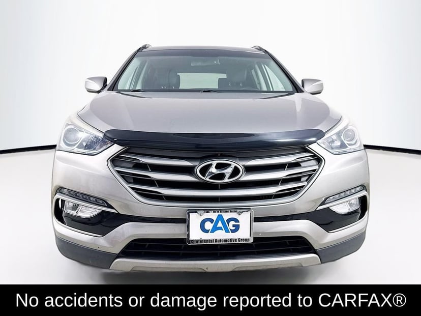 2017 Hyundai Santa Fe Sport - Image 2