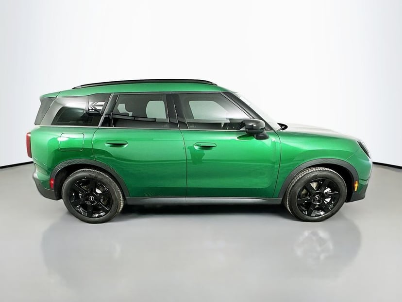 2026 MINI Countryman - Image 3