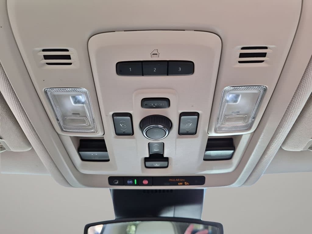 2023 GMC Yukon XL - Image 41