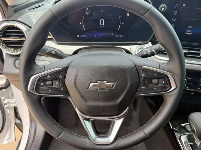 2024 Chevrolet Trax - Image 15