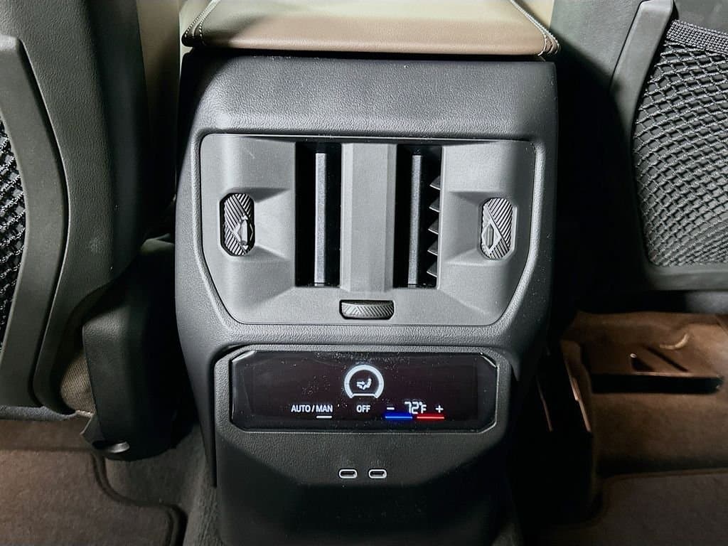 2026 BMW X3 - Image 18