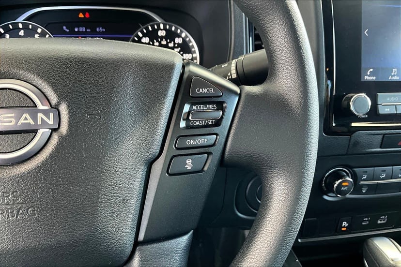2023 Nissan Frontier - Image 24