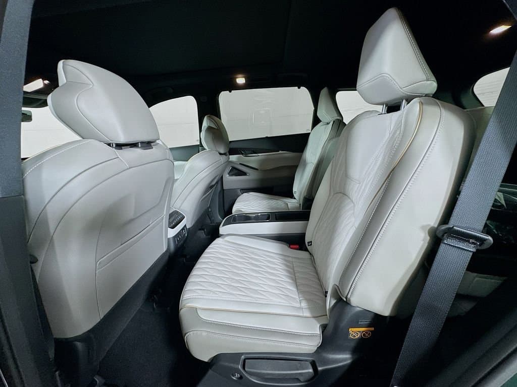 2026 INFINITI QX60 - Image 30