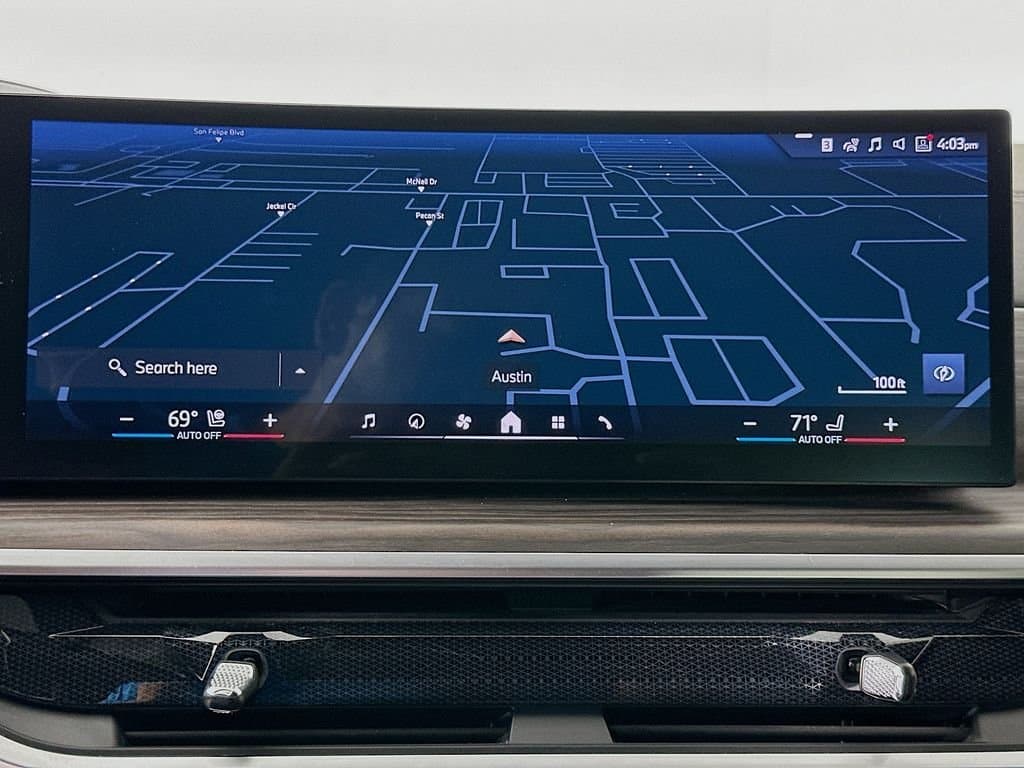 2024 BMW X5 - Image 13