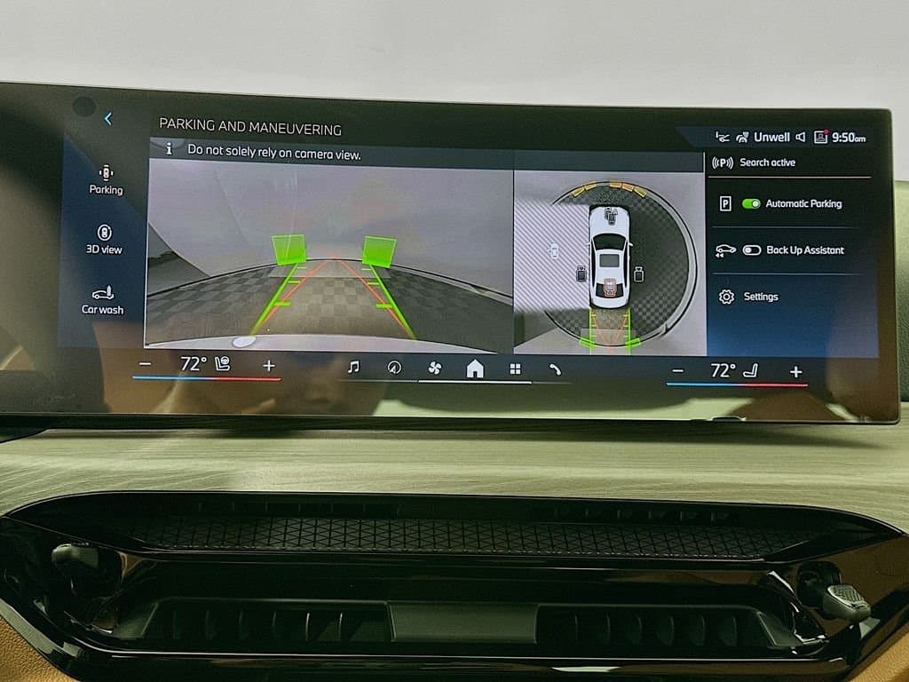 2026 BMW 3 Series - Image 13