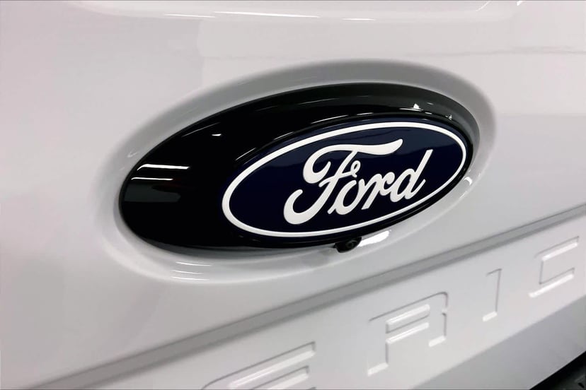 2025 Ford Maverick - Image 12