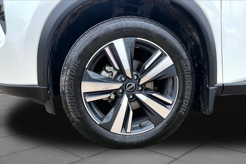 2024 Nissan Rogue - Image 11