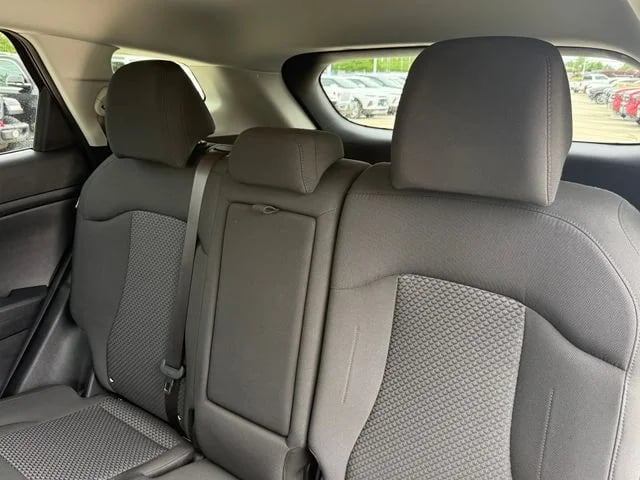 2025 Kia Sportage - Image 27