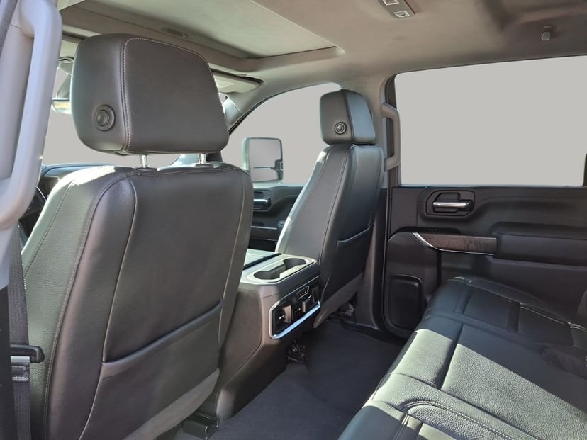 2023 GMC Sierra 2500HD - Image 18