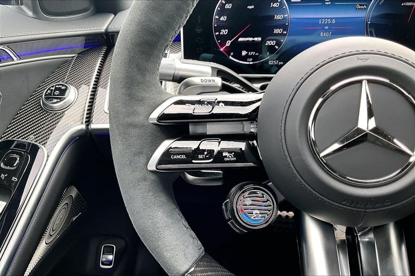 2025 Mercedes-Benz AMG® S 63 E - Image 21