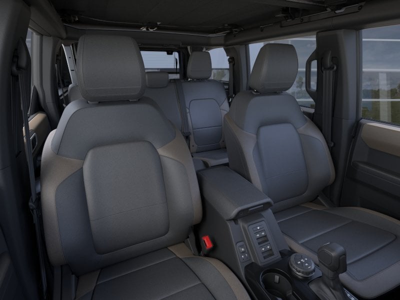2026 Ford Bronco - Image 23