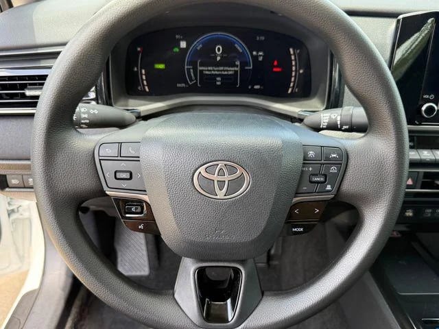 2026 Toyota Camry - Image 40