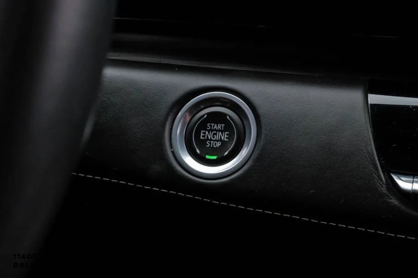 2021 Cadillac Escalade - Image 22