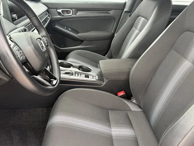 2025 Honda Civic - Image 9