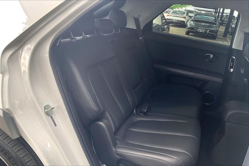 2025 Hyundai IONIQ 5 - Image 19