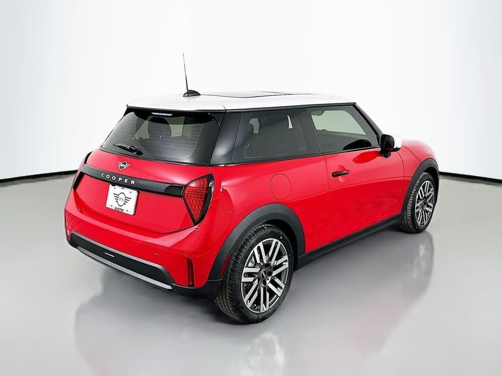 2025 MINI COOPER - Image 6