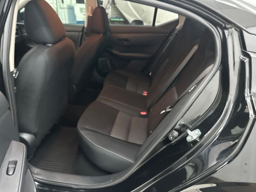 2024 Nissan Sentra - Image 18
