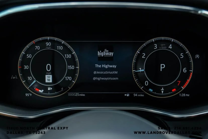 2026 Jaguar F-PACE - Image 20