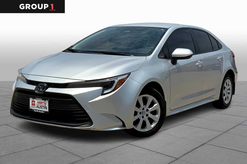 2024 Toyota Corolla - Image 2