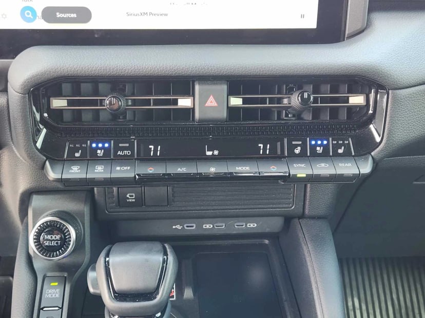 2024 Toyota Land Cruiser - Image 18
