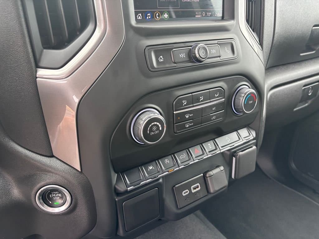 2025 Chevrolet Silverado 1500 - Image 16