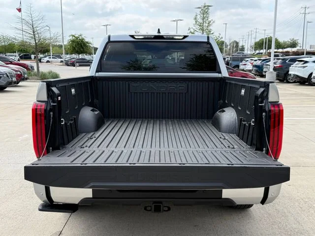 2025 Toyota Tundra - Image 27