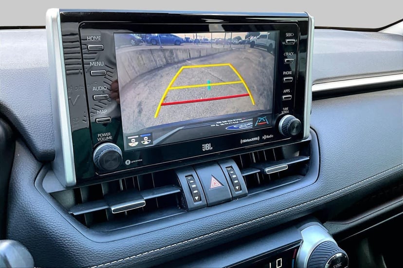 2020 Toyota RAV4 Hybrid - Image 29