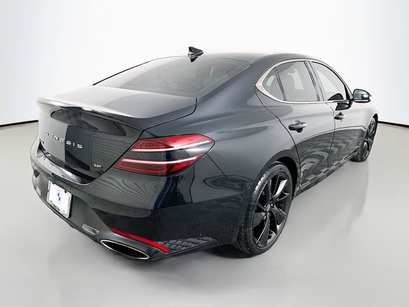 2023 Genesis G70 - Image 5