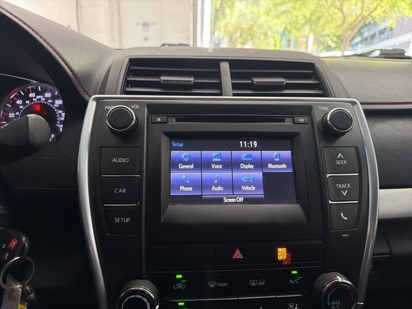 2017 Toyota Camry - Image 26