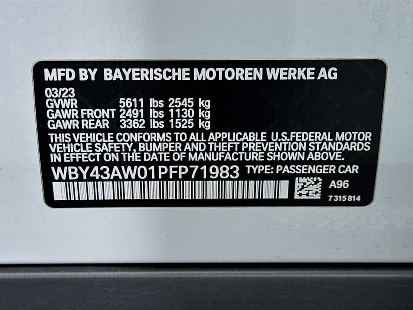 2023 BMW i4 - Image 33
