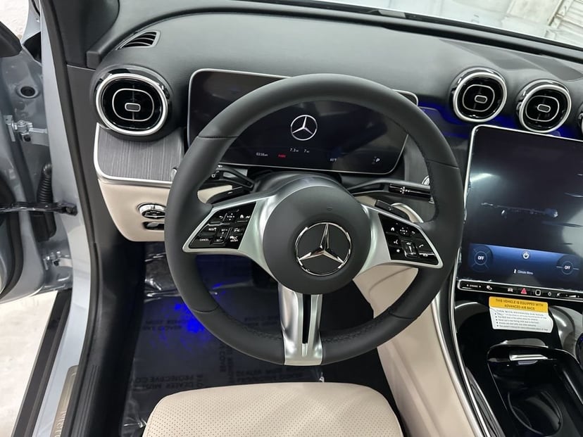 2026 Mercedes-Benz GLC - Image 10