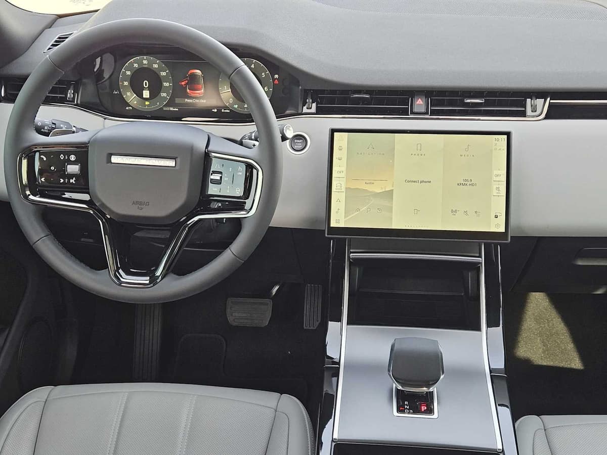 2026 LAND ROVER Range Rover Evoque - Image 26