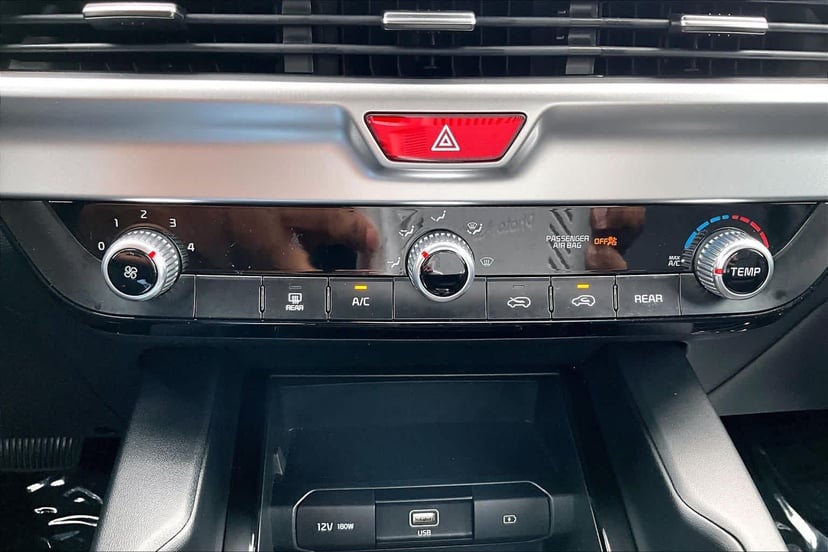2021 Kia Telluride - Image 32