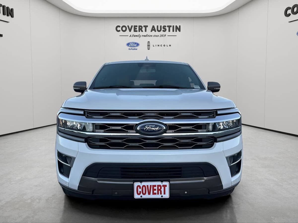 2024 Ford Expedition - Image 8