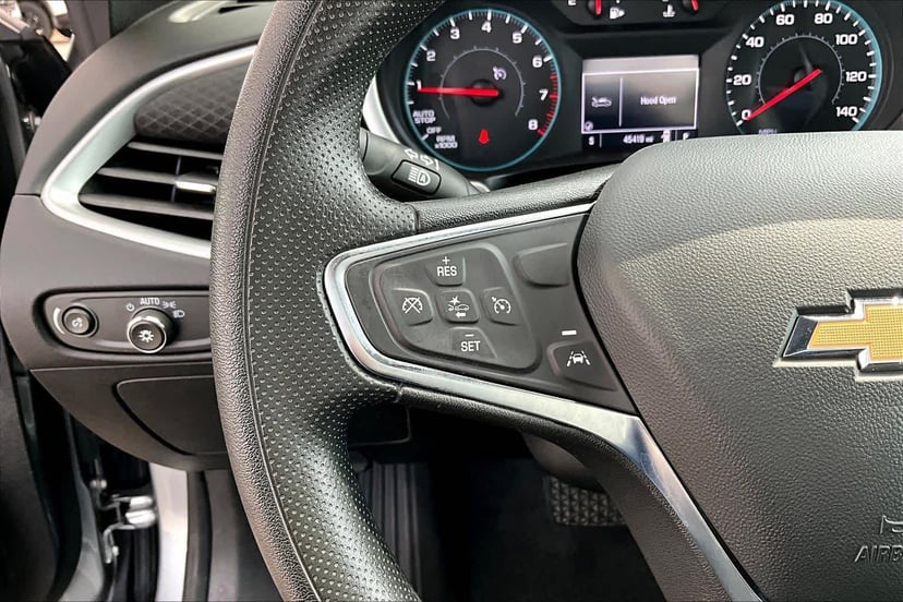 2024 Chevrolet Malibu - Image 23