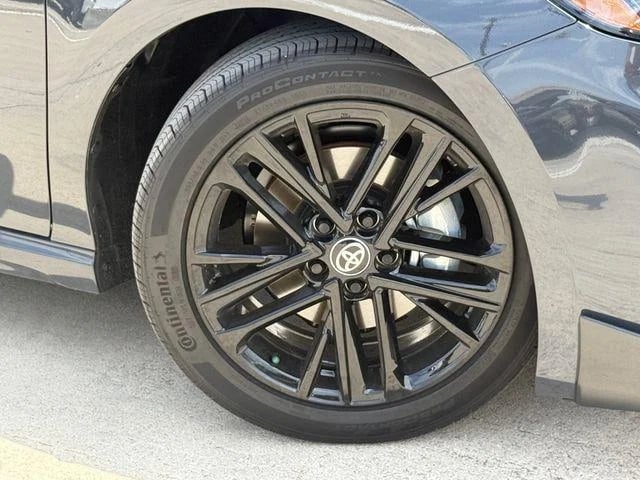 2026 Toyota Camry - Image 30