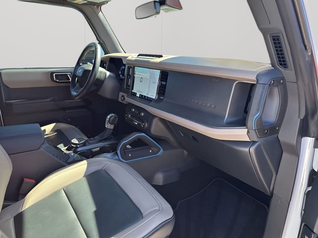 2024 Ford Bronco - Image 14