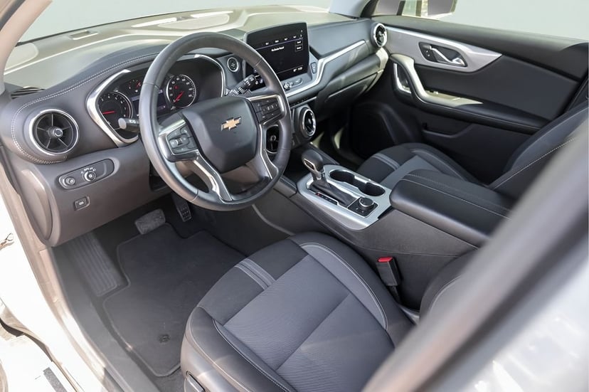2023 Chevrolet Blazer - Image 13