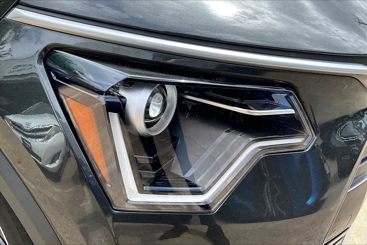 2023 Kia Niro Plug-In Hybrid - Image 26