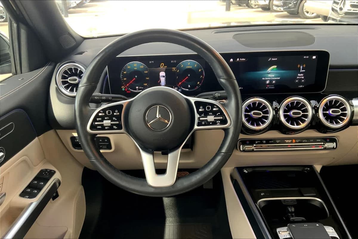 2020 Mercedes-Benz GLB 250 - Image 5