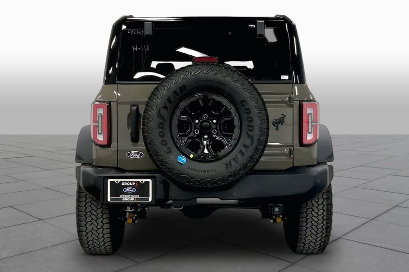 2026 Ford Bronco - Image 4